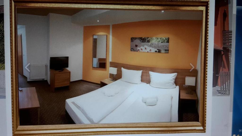 Hotel Relax Wachenroth Bagian luar foto
