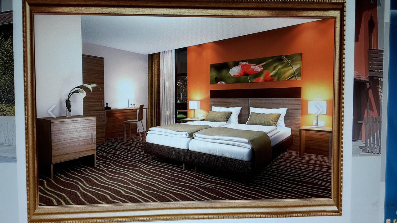Hotel Relax Wachenroth Bagian luar foto
